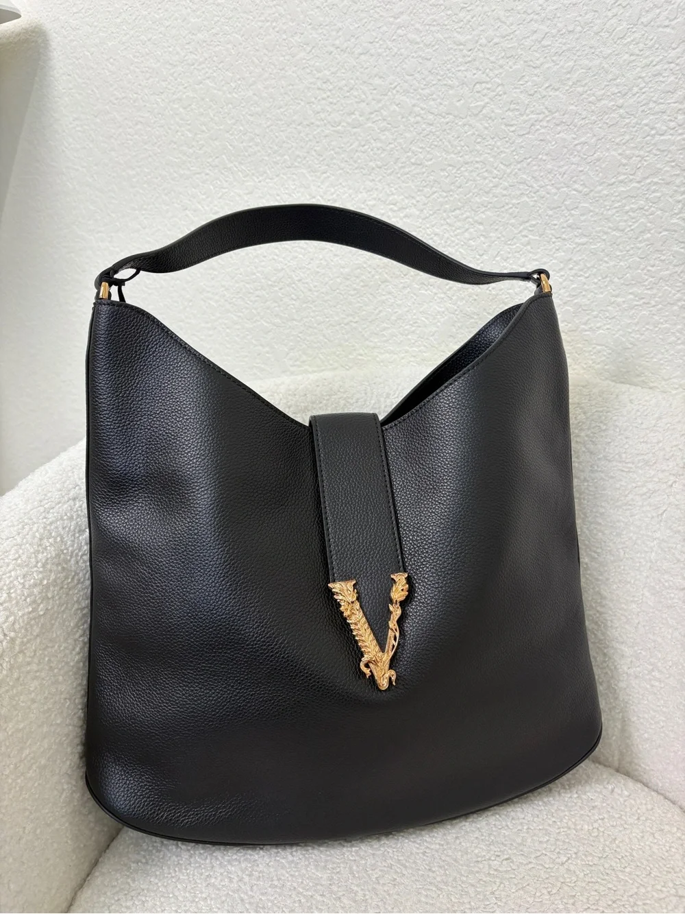 Versace Virtus Black Leather Shoulder hobo Bag New